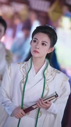 《春光灿烂小家丁》